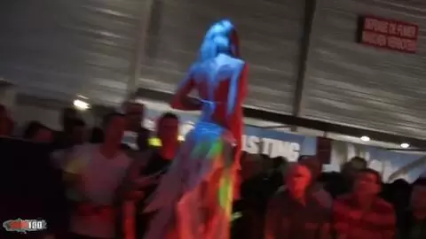 Show de Lady Margaux au salon de Prova 2008 (part 01) photo 02