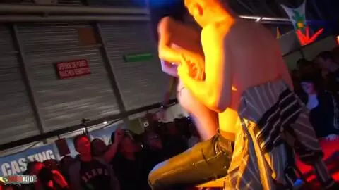 Show de Shannya Tweeks et Angie Kiss au salon de Prova 2008 (part 02) photo 13