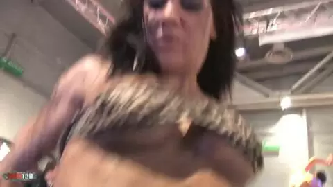 Show de Shannya Tweeks au salon de Prova 2008  photo 13