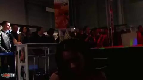 Show de Shannya Tweeks au salon de Prova 2008  photo 15