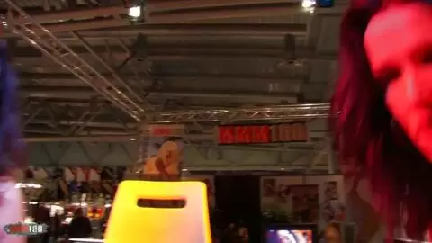 Show de Shannya Tweeks et Kelly Toma au salon de Prova 2008 (part 01) photo 11