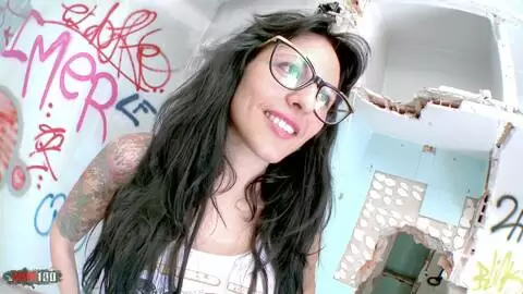 Interview porno en video avec Raquel Abril 