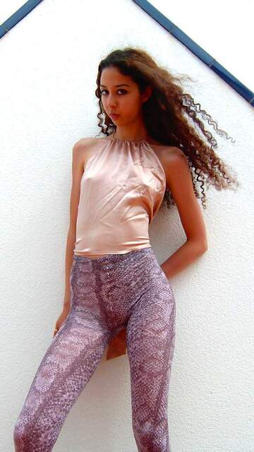 Safia Photo Sexy Gratuite #031