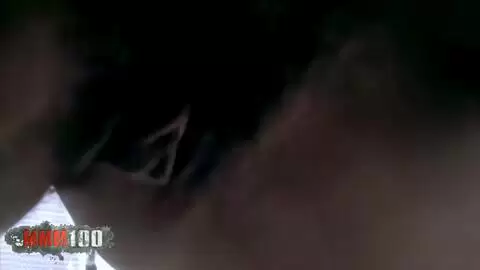 La jolie beurette Sandra faisant un striptease  photo 15