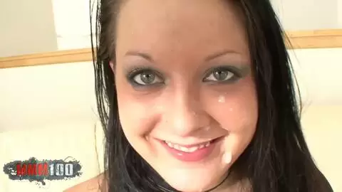 Tout anal, Savannah adore se faire enculer photo 16