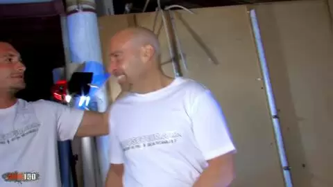 Défonce anale et fist fucking pour la beurette française Shannya Tweeks photo 01