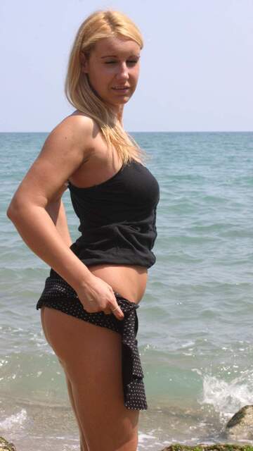 Sonia Manrique Photo Sexy Gratuite #002