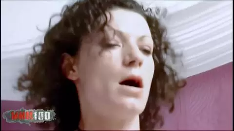 Jeune amatrice suce et se fait baiser photo 15