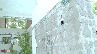 Pipi en exterieur de tania kis