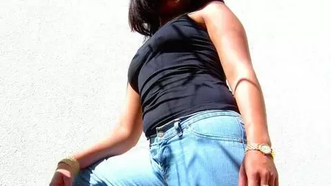 La belle jeune latina Tequila se dévoile  photo 4