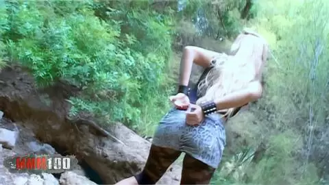 La jolie latina Thais Jebi se dévoile en pleine forêt  photo 02