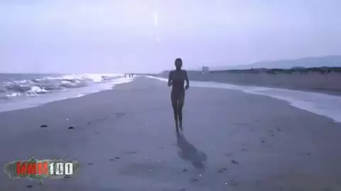 La superbe femme mûre blonde Tigra se dénude  photo 15