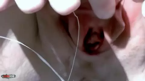 Grosse chaudasse fait un striptease sensuel  photo 15