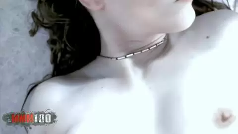 Tinna et sa copine Nina nous dévoilent leur intimité  lesbiennent sans censure partie 2 photo 12