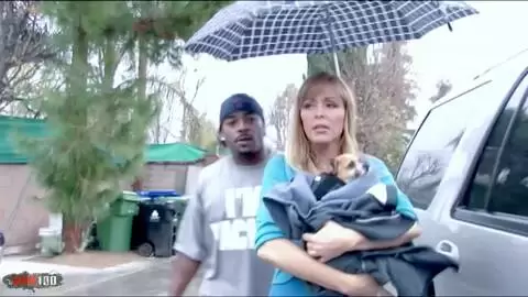 Obsession d'une MILF blonde pour les grosses bites noires. photo 03