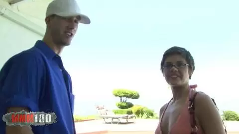 Grosse bite, Cris strokes baise la chatte de Haileey James.
 photo 04