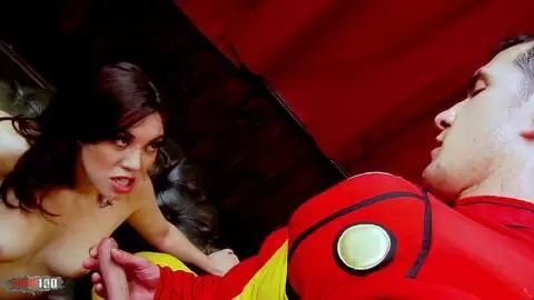 Tiffany Doll Baisée par la Grosse Queue de Monty avec Éjac Faciale photo 16