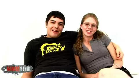 Se faire défoncer sous les yeux de son petit ami photo 01