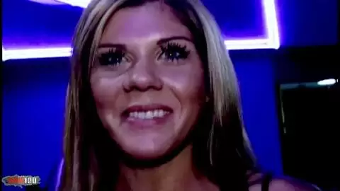 Bella-Lynn et Dex-Maghuan : Baise Intense avec Blonde Torride photo 01