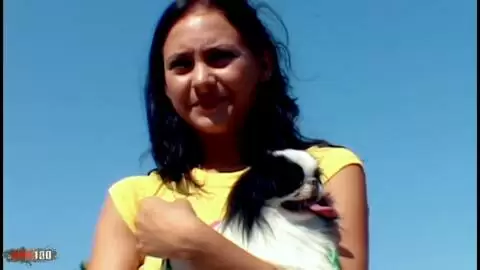 Brune Mince Rachel Milan Prend la Grosse Bite d’Alex Gonz avec Éjac Faciale photo 1
