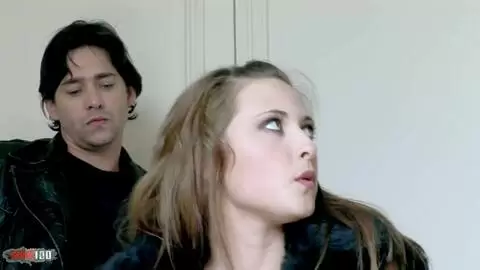 Quatuor anal interracial pour Moana Mendez avec grosse bite noire et double pénétration photo 02