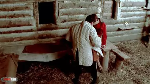 Baise anale avec éjaculation faciale d'une rousse plantureuse et une grosse bite. photo 02