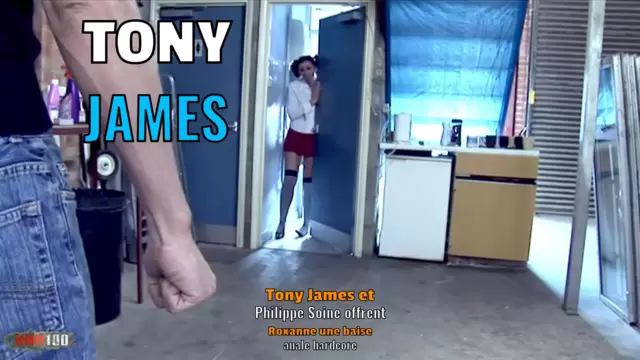 Tony James et Philippe Soine offrent à Roxanne une baise anale hardcore