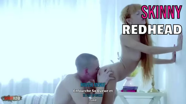 Rousse Menue Enfourche Sa Queue et Se Fait Défoncer à Fond