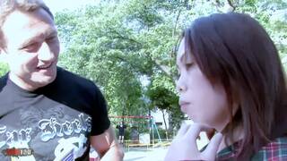 La chatte poilue de l'Ã©coli...