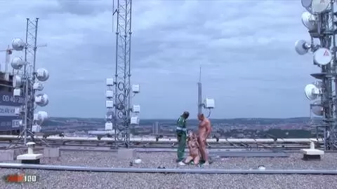 Incroyable jeune fille maigre Jennyfer Sweet se prends une double pénétration en plein air photo 16