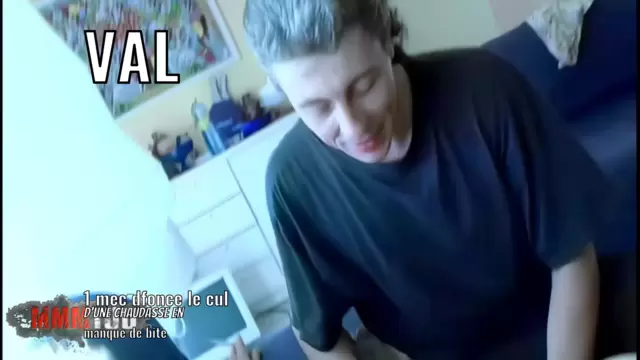 1 mec défonce le cul d'une chaudas...