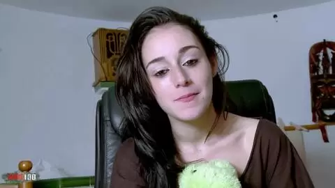 Video de l'interview sexy avec Vania Flores  photo 16