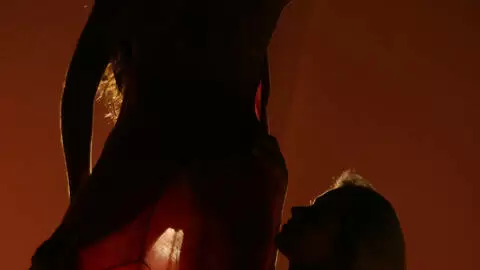 Jeux de lumière pour deux sauvageonnes photo 10