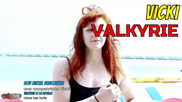 Rob Diesel rencontre une compatriote Vicki Valkyrie et la défonce dans les bois