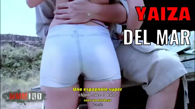 Une espagnole super chaude suce et ...