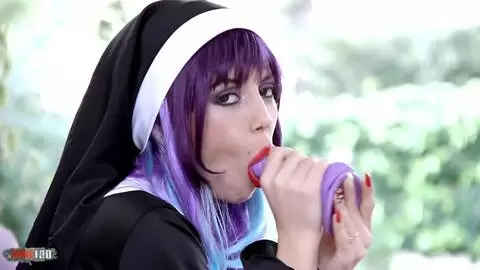 Sa seule religion ... les bites photo 01