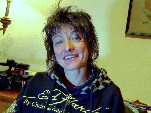 Interview porno en video avec Zaza La Coquine  photo 1