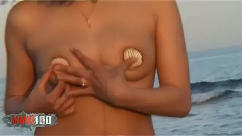 La très excitante Zeta Niagara se dévoile  photo 07